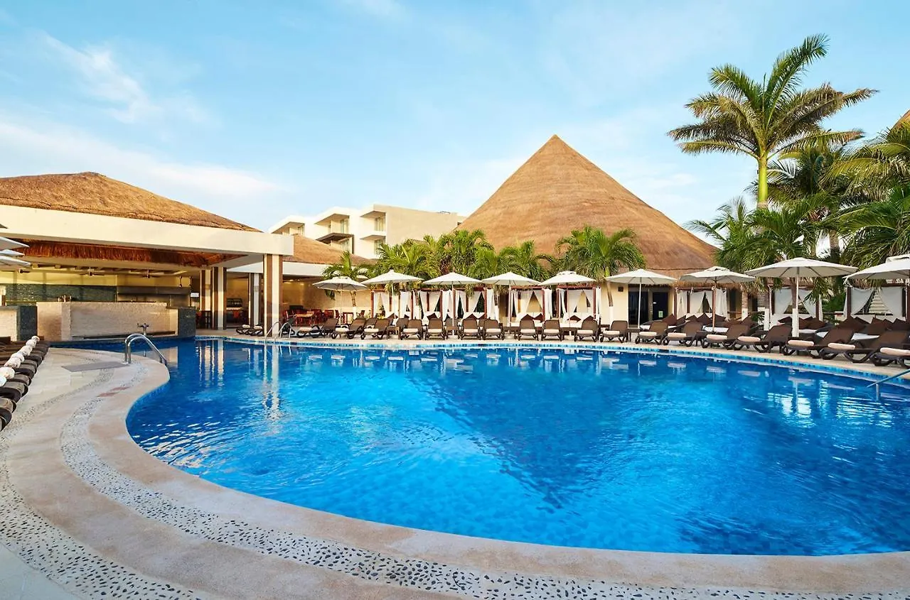 ****  Desire Riviera Maya Resort Puerto Morelos México